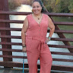 Meet your Posher, Lorraine